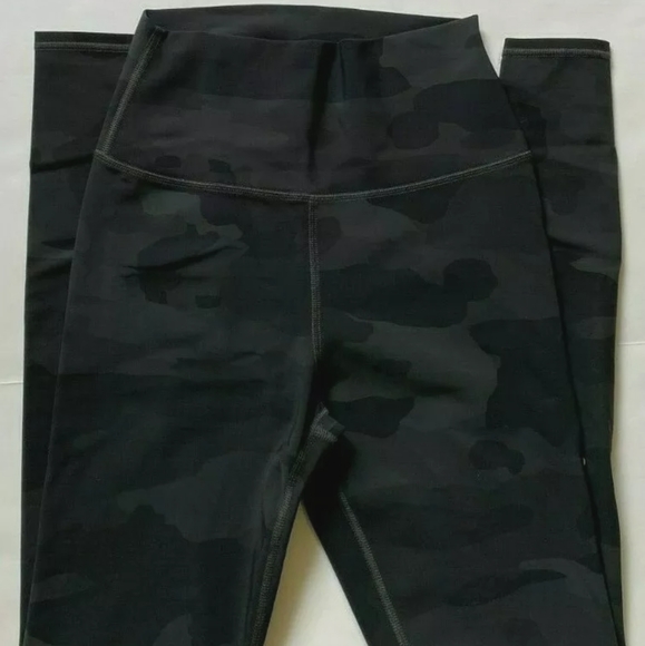 Alo Vapor High Waist Ankle Camo Leggings - Picture 2 of 6